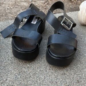 Black Platform Sandals Steve Madden